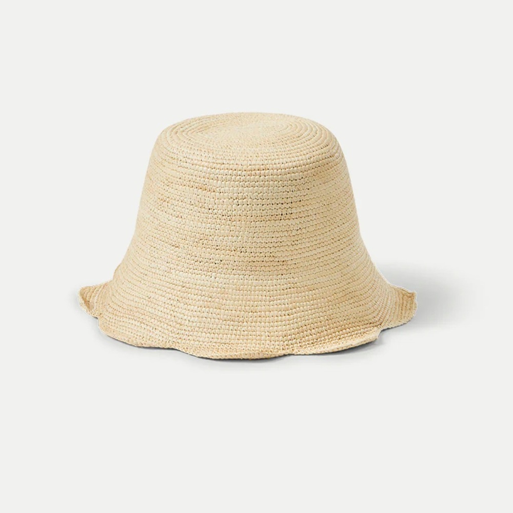 Freya Scallop Bucket Hat
